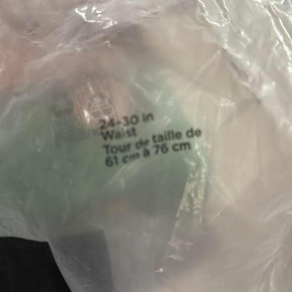 Depends - Picture 4 of 4